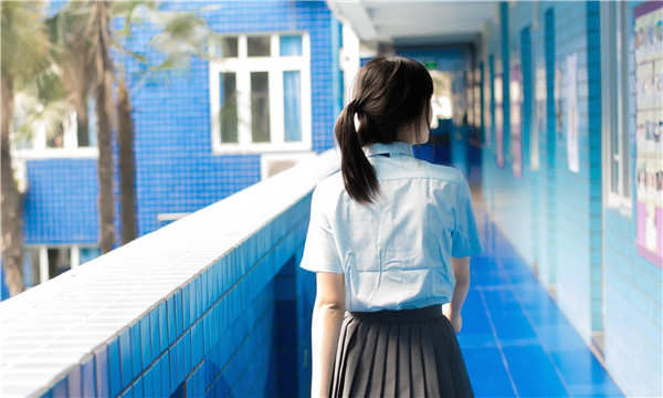 郊区如何找到一个可以帮助我生孩子的女人？